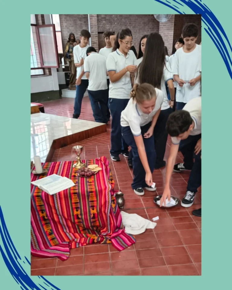 Instagram post from cdmgodoycruz. This post is in position 3.